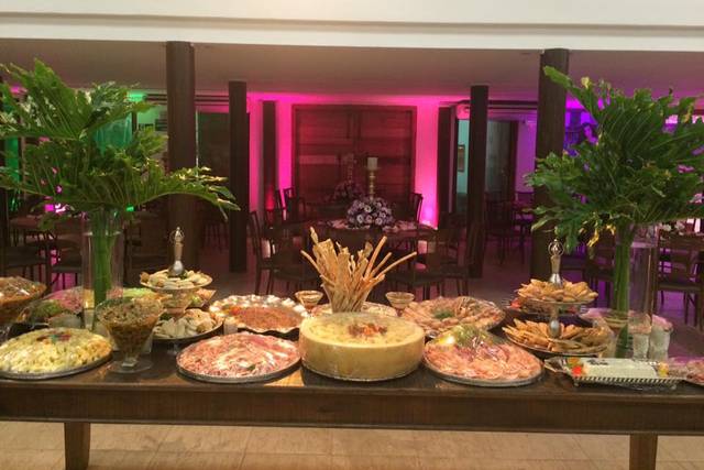 Mesa Buffet