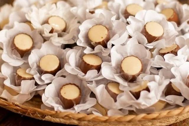 Doces Finos - Petit Deli