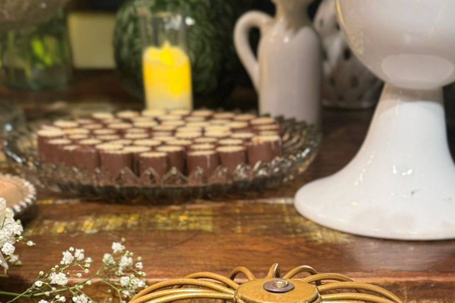 Doces Finos - Petit Deli