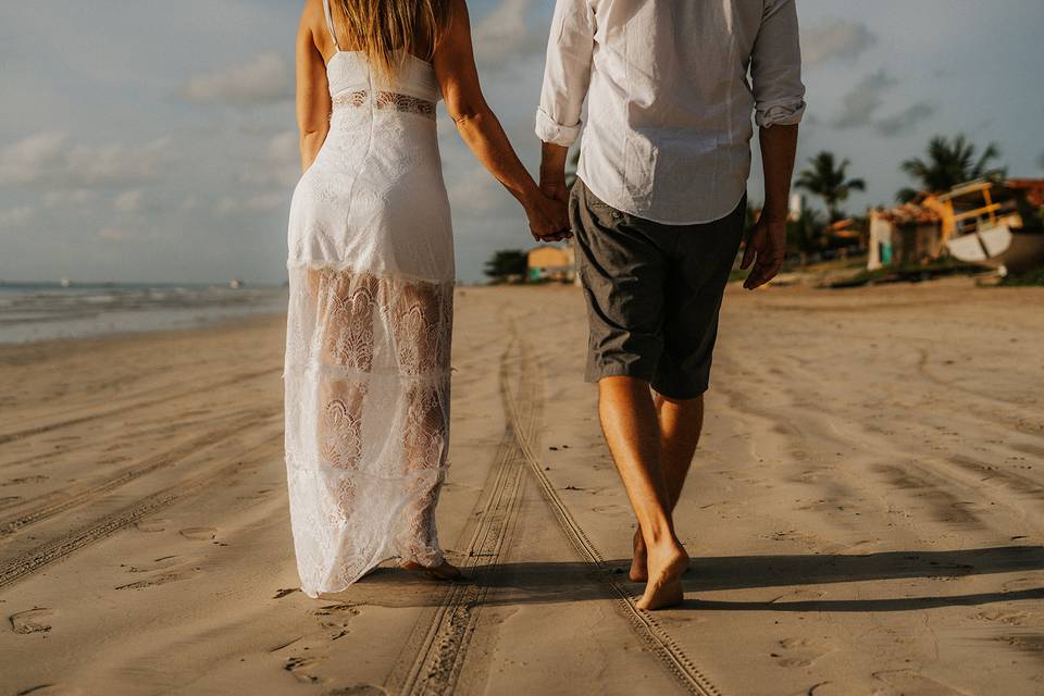 Ensaio pré-casamento na praia