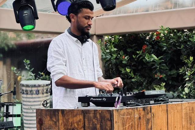 Dj Elvis