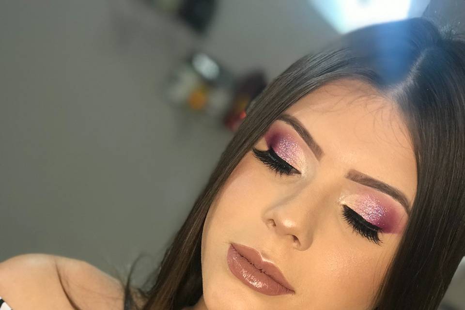 Camila Karine Makeup