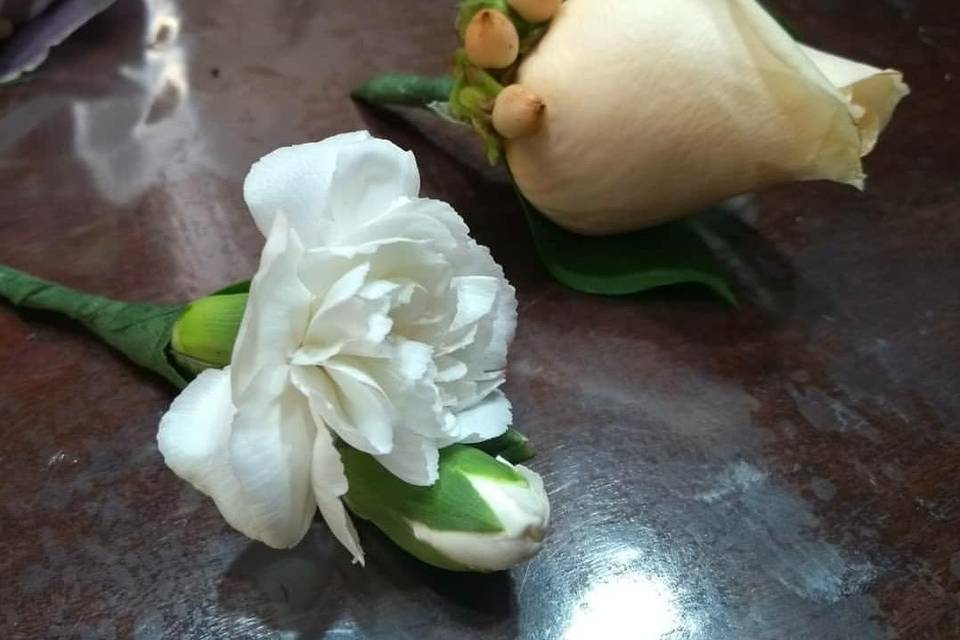 Boutonniere (Flor de lapela)