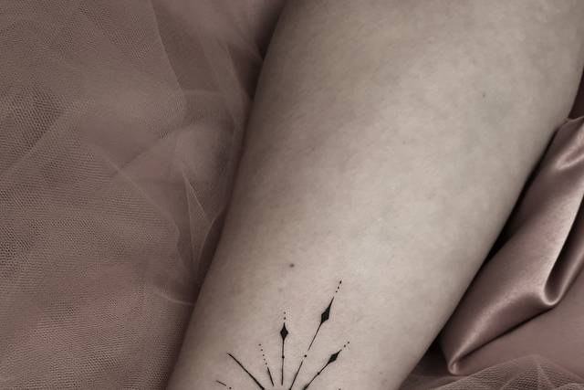 Flash tattoo minimalista