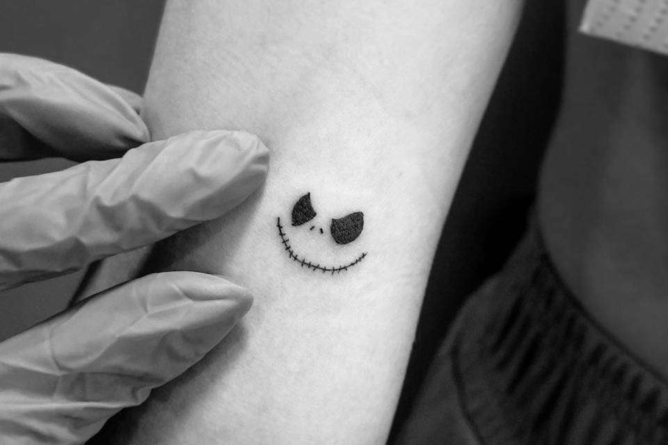 Flash tattoo minimalista