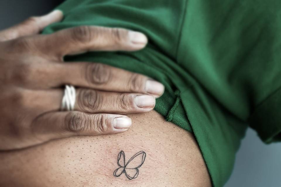 Flash tattoo minimalista