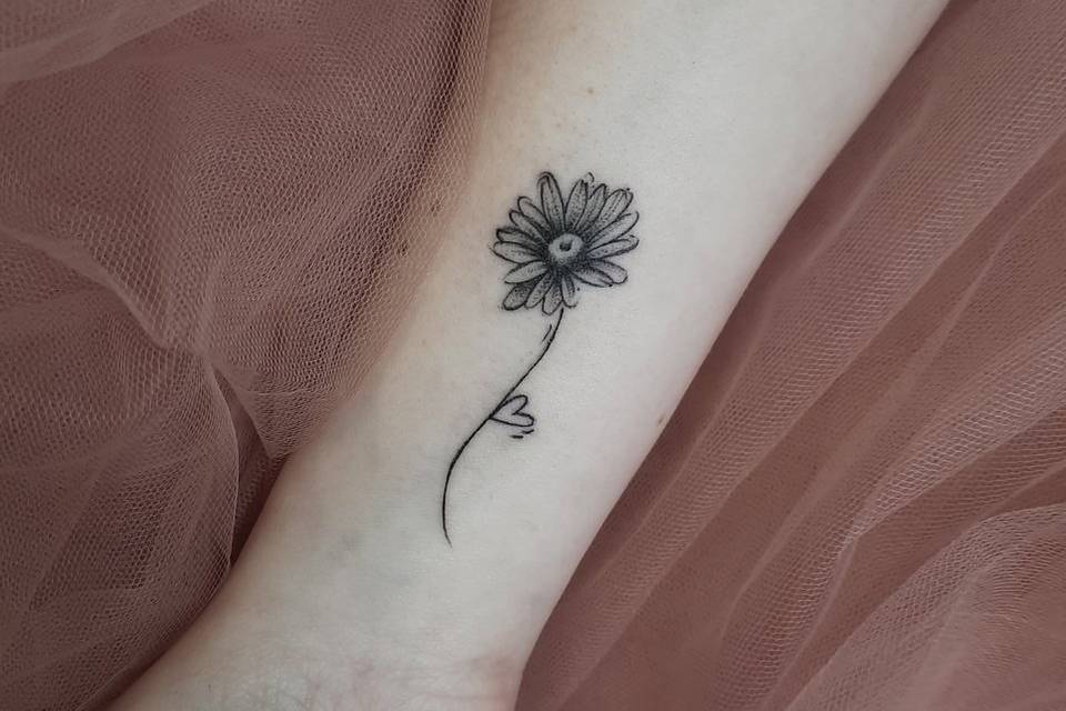 Flash tattoo minimalista