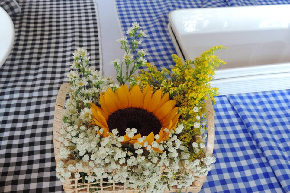 Casando Flores Decoração e Assessoria