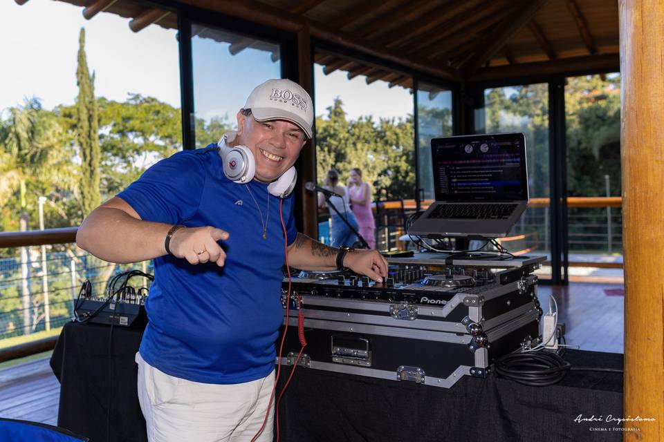 DJ Chiquinho
