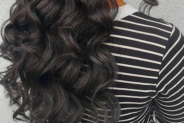 Semi preso com ondas