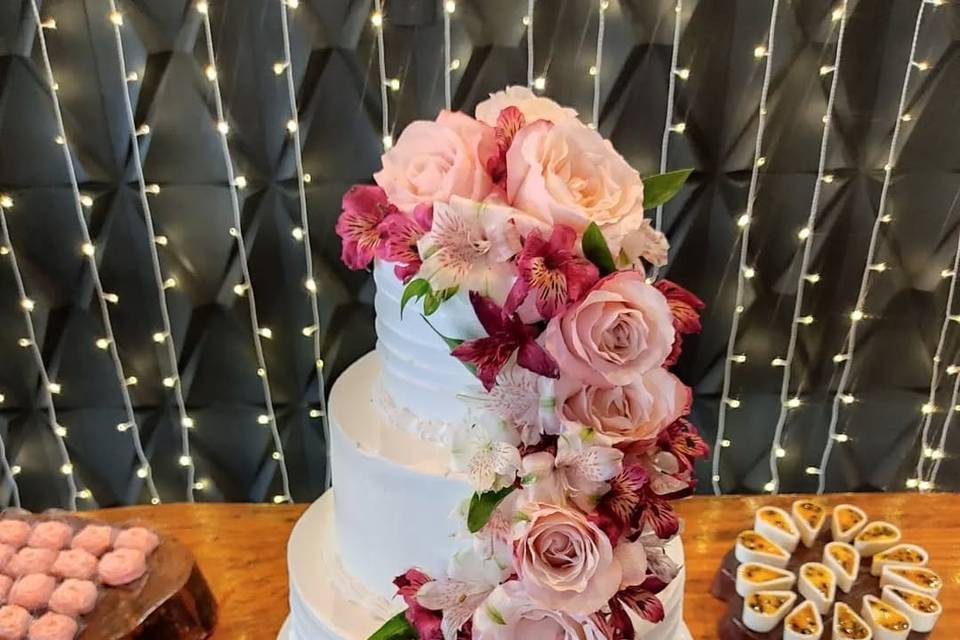 Bolo de Casamento