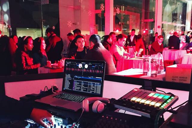 Estrutura Lounge DJ