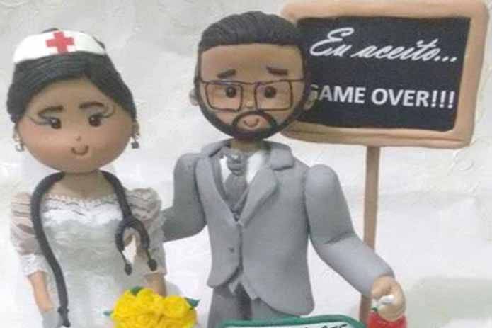Topo de bolo de festa Game Over, decoração de placa de festa de casamento/recepção  de casamento preta
