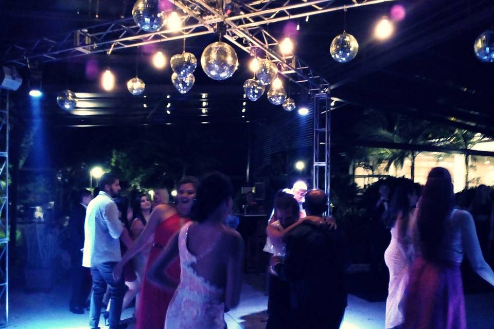 Rincon Eventos Som & Iluminação