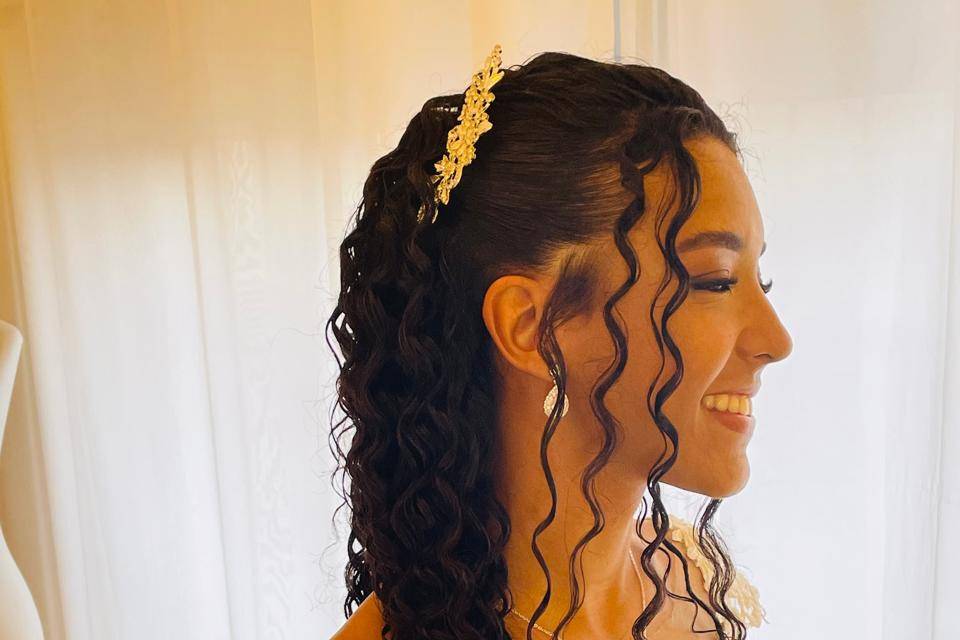 Noiva Cacheada
