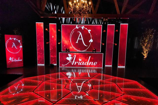 Painel de Led 5x3m + Totem