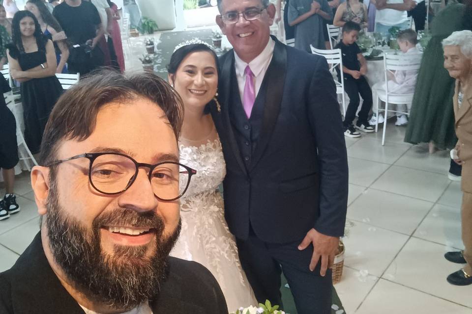 Mais um casal lindo