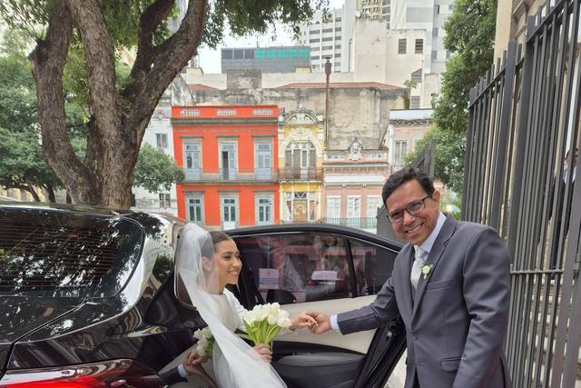 Pai recebendo a noiva