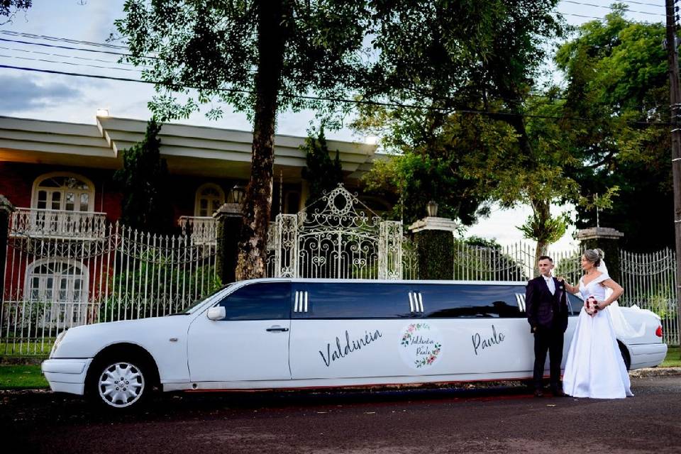 Valtrick Limousines