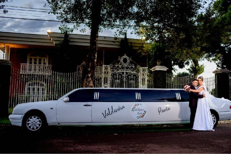 Valtrick Limousines