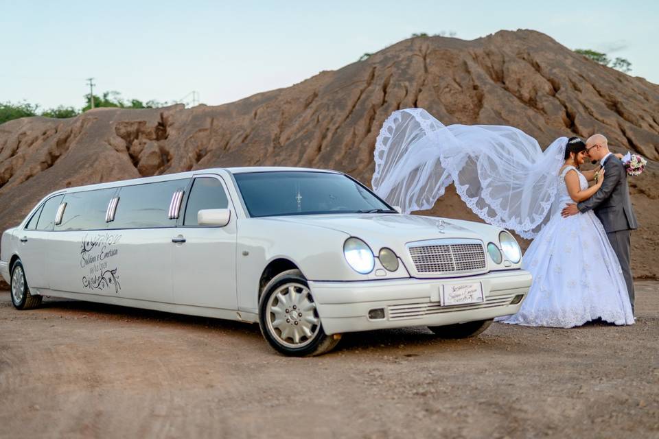 Valtrick Limousines