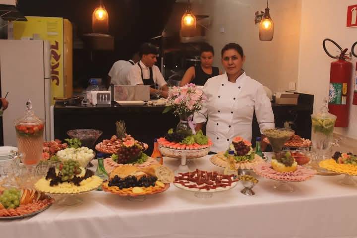 Chef Neia