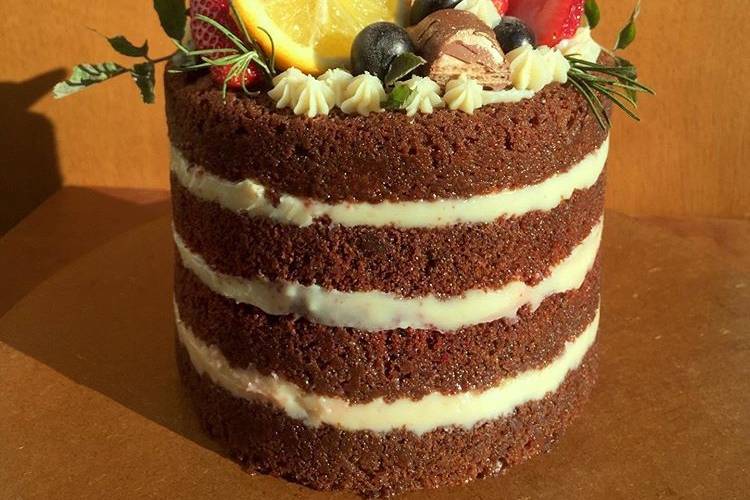 Naked Cake