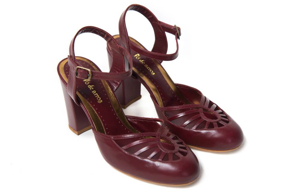 Sapato Corinne Marsala