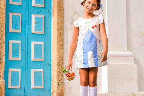 Vestido de Daminha Capelinha