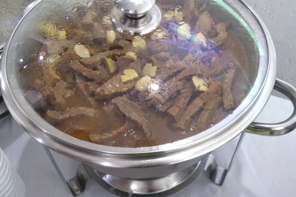 Carne ao molho madeira