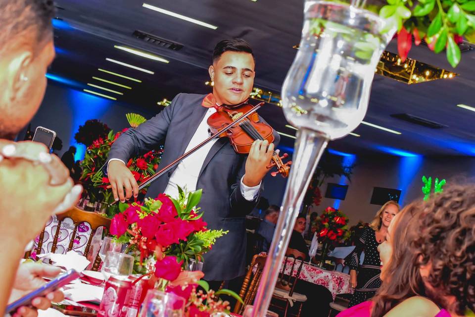 Carvalho Violinista