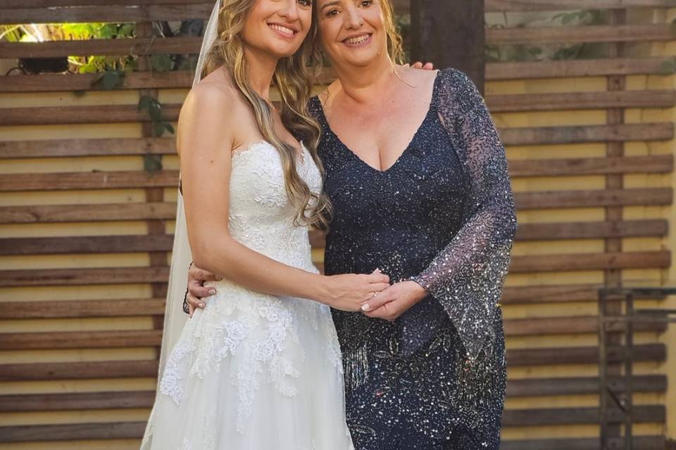 Noiva Carolina e sua mãe Eula