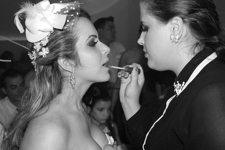 Juliana Stefani - Wedding Stylist