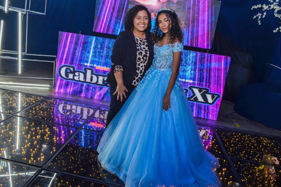 Debutante Gabrielly