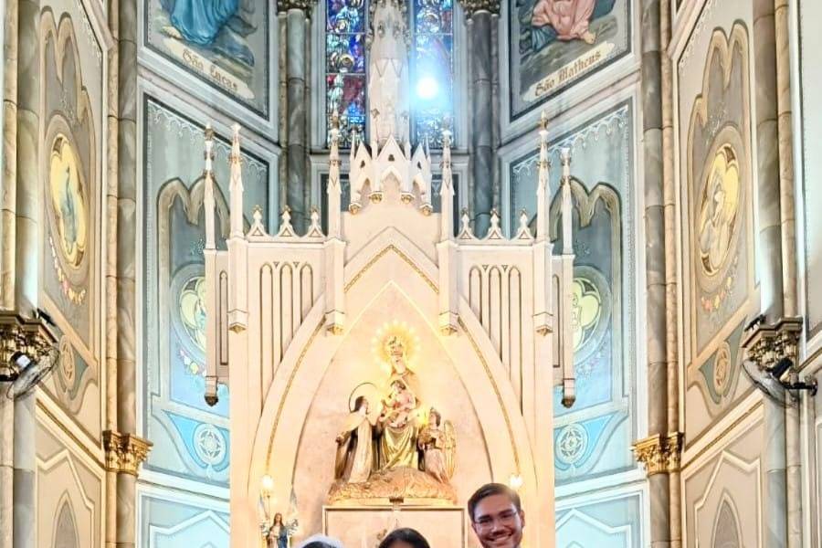 Na igreja