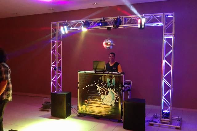 Dj Leandro Vieira