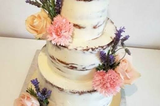 Semi Naked Cake