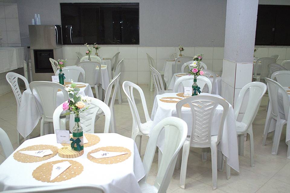 Decoração de salão de igreja