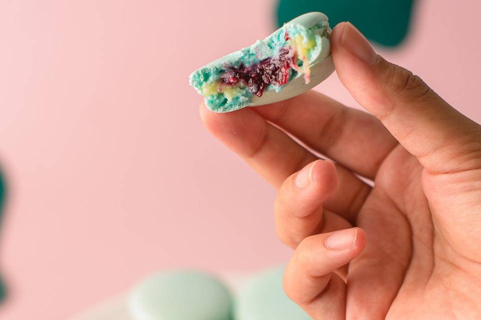 Macaron gorgonzola com amora