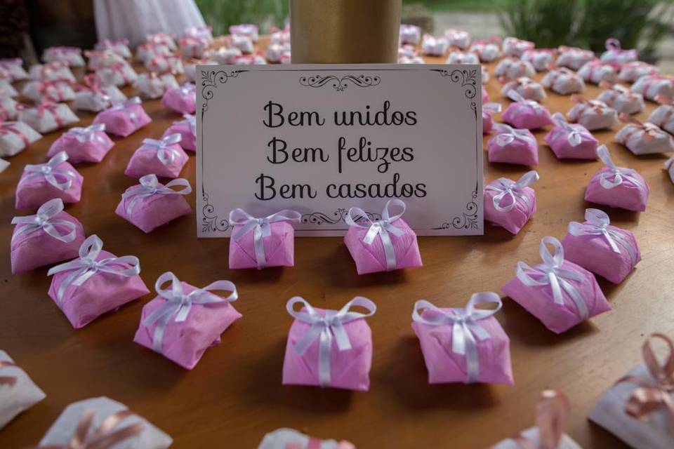 Rosa e branco