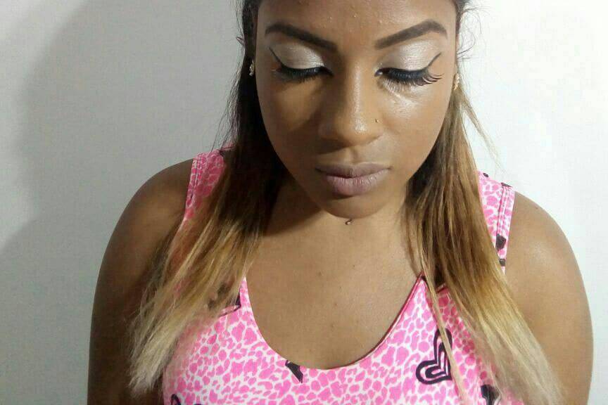 Danielle Bonfim Makeup