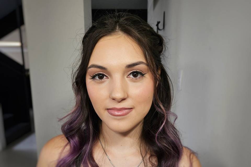 Laiz M. Bernardes Make up