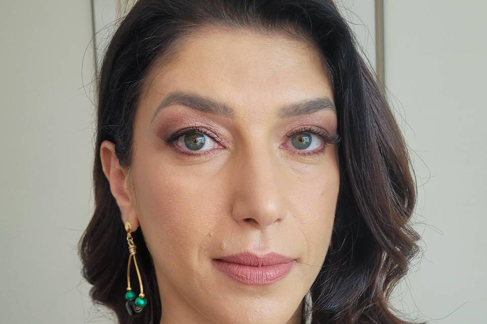 Laiz M. Bernardes Make up