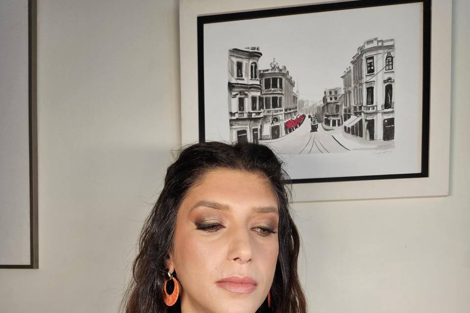 Laiz M. Bernardes Make up