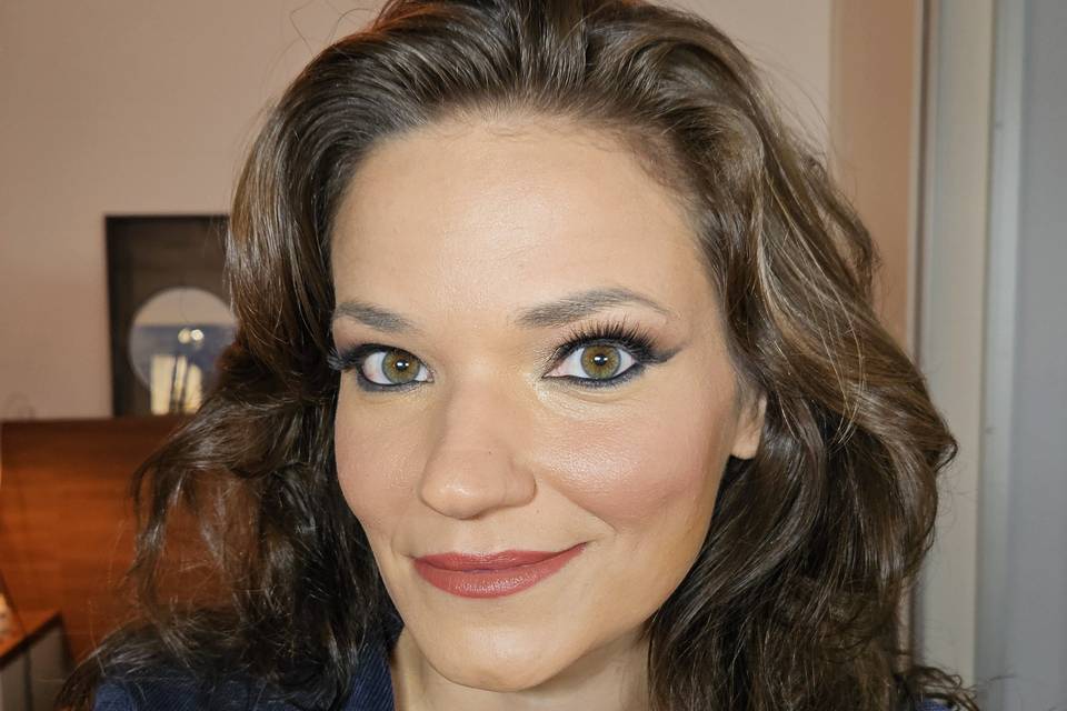 Laiz M. Bernardes Make up