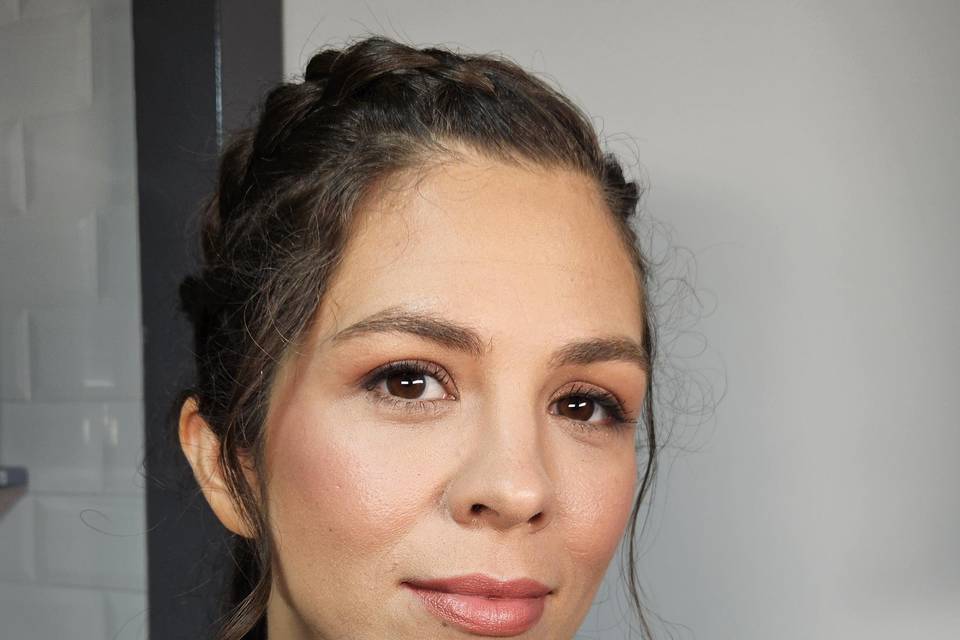 Laiz M. Bernardes Make up