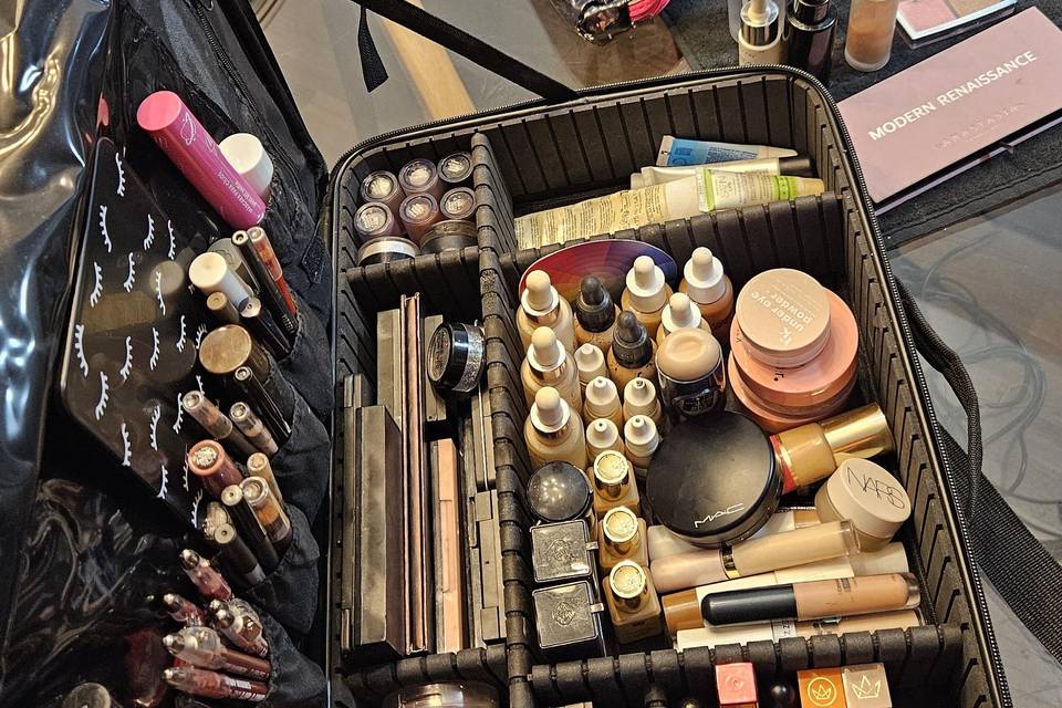 Laiz M. Bernardes Make up
