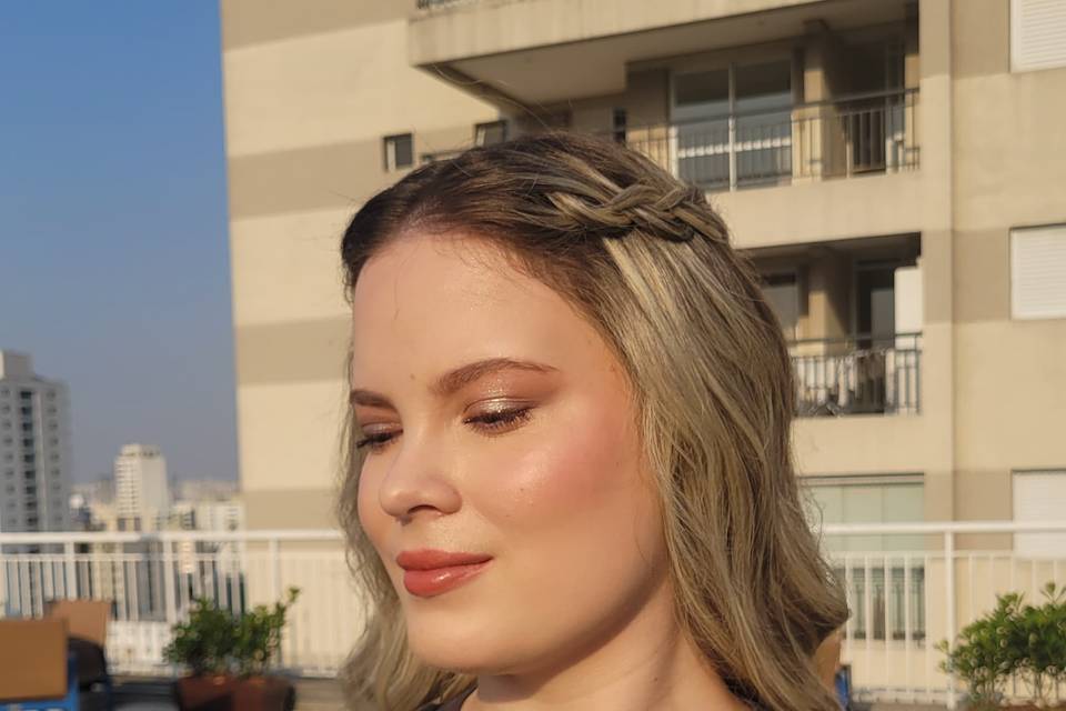 Laiz M. Bernardes Make up