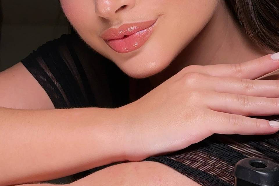 Laiz M. Bernardes Make up
