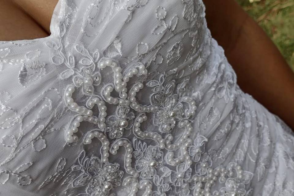 Vestido de noiva detalhe busto